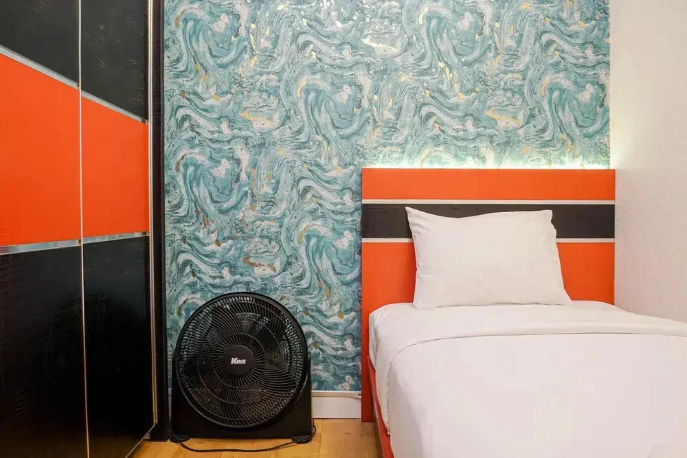 Джакарта: Comfort 2BR Apartment Green Bay Pluit near Mall