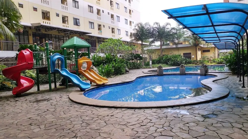 Джакарта: Cozy Studio @ Kebagusan City Apartment