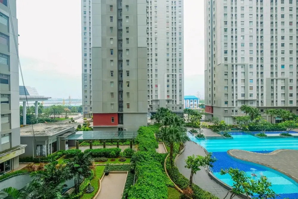 Джакарта: Elegant Studio (No Kitchen) Apartment at Green Bay Pluit
