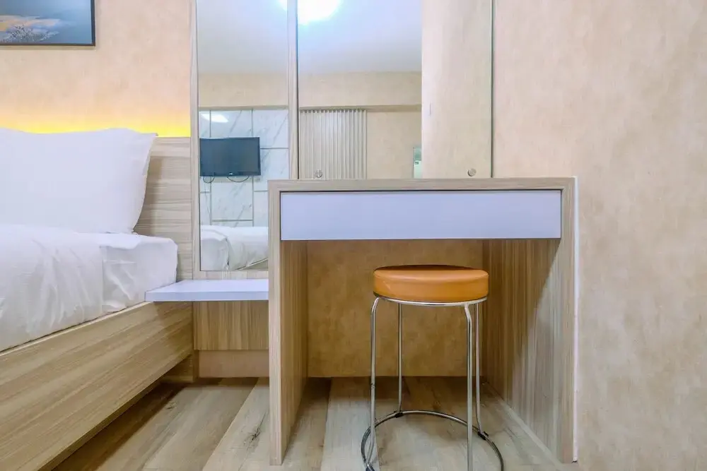 Джакарта: Elegant Studio (No Kitchen) Apartment at Green Bay Pluit