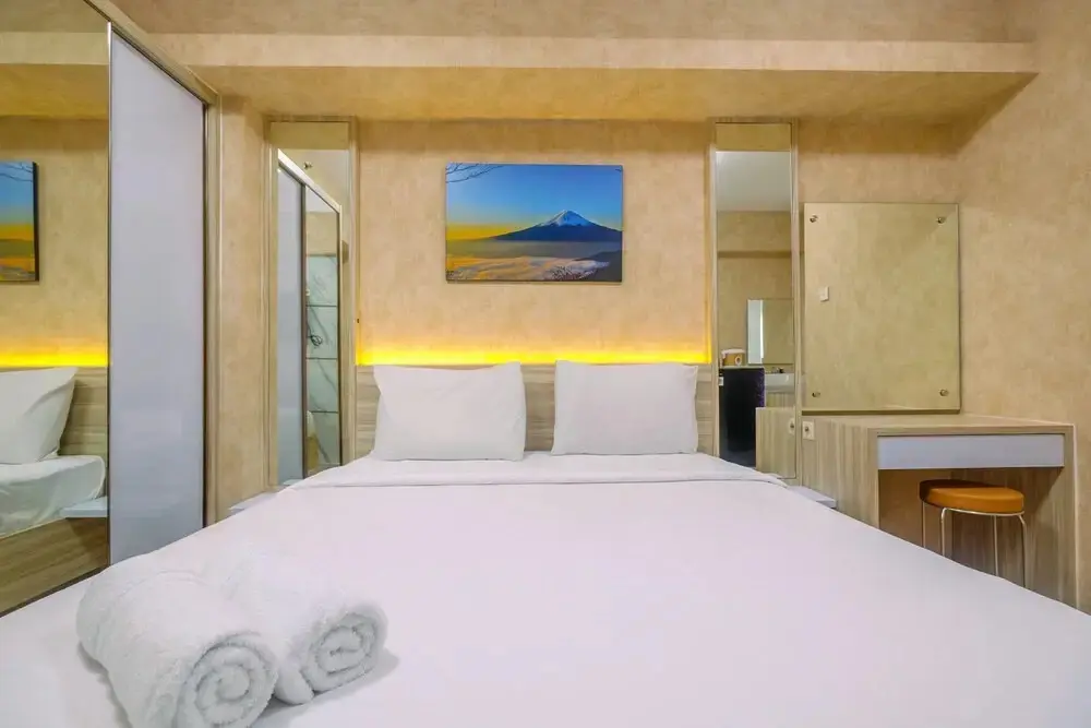 Джакарта: Elegant Studio (No Kitchen) Apartment at Green Bay Pluit