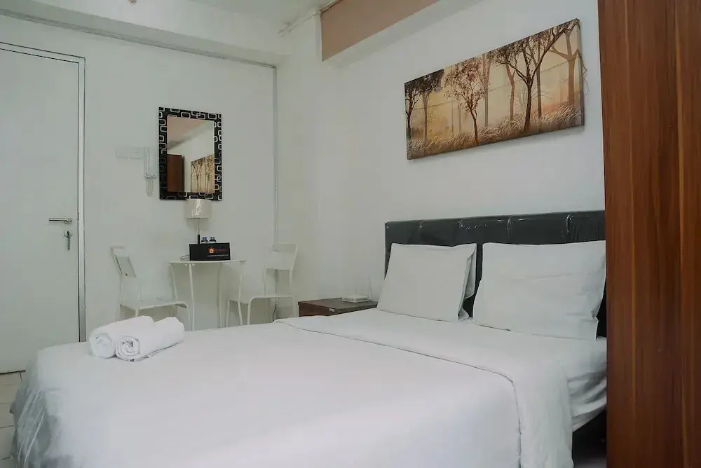 Джакарта: Good and Comfy Studio Room at Green Bay Pluit Apartment