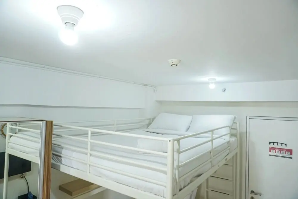 Джакарта: Compact and Scenic Studio Room Green Bay Pluit Apartment