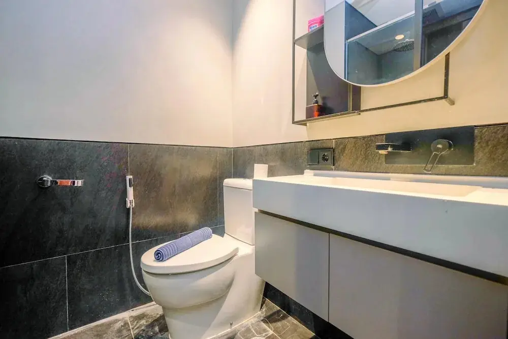 Джакарта: Exclusive and Modern Studio at Menteng Park Apartment