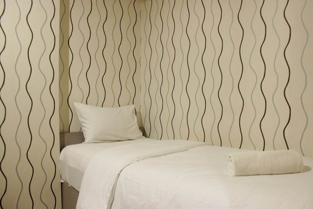 Сумеданг: Comfortable 2BR Apartment at Pinewood Jatinangor