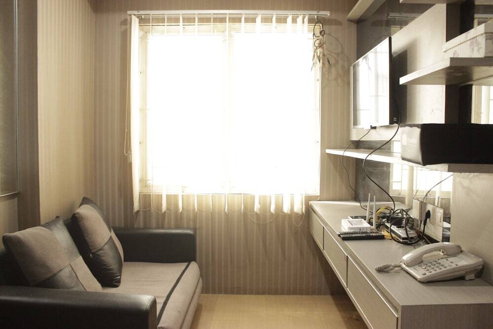 Сумеданг: Comfortable 2BR Apartment at Pinewood Jatinangor
