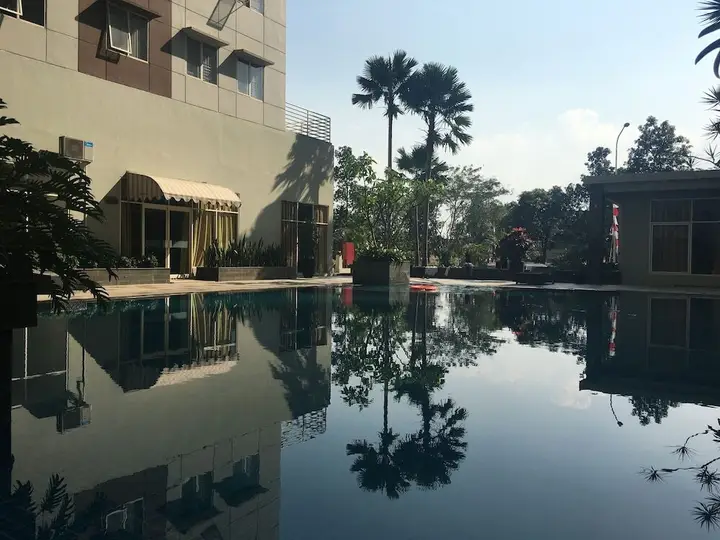 Сумеданг: Comfortable 2BR Apartment at Pinewood Jatinangor