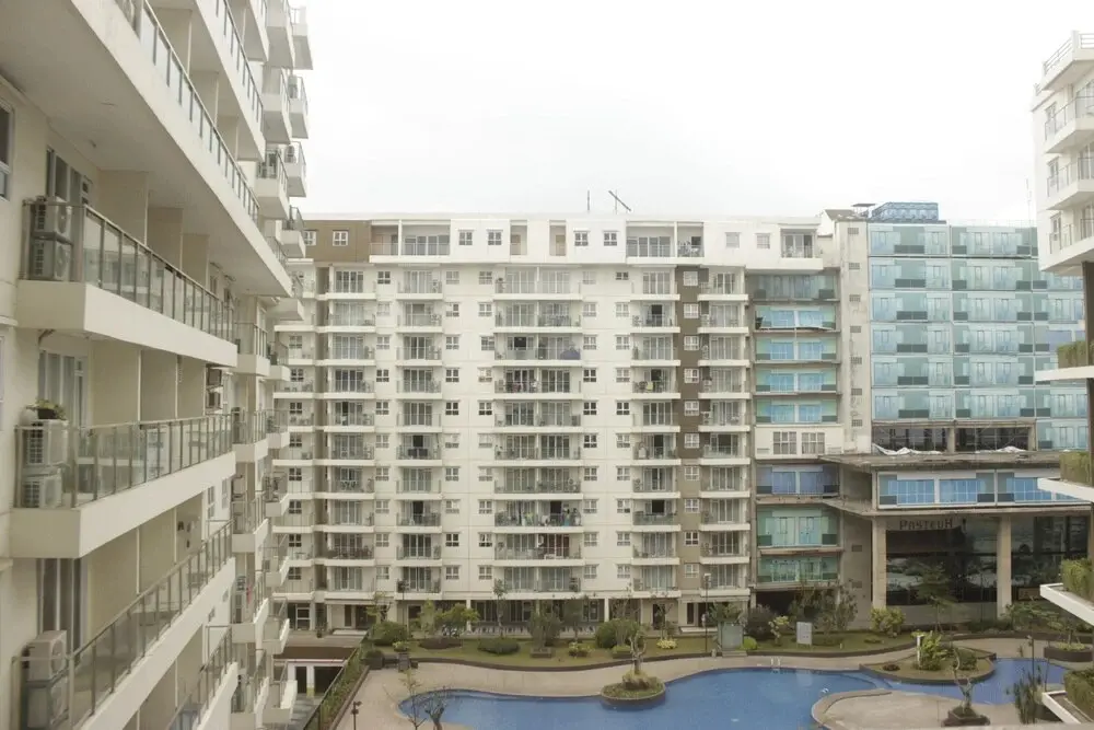 Бандунг: Simply and Homey Minimalist 2BR Gateway Pasteur Apartment