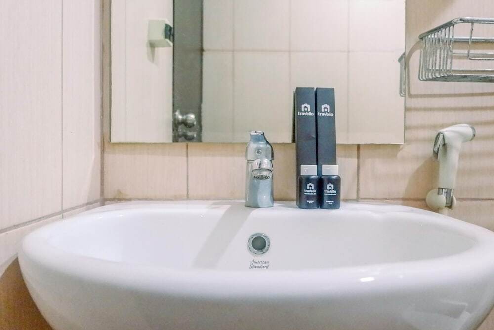 Сурабая: Best View 2BR at Tamansari Papilio Apartment