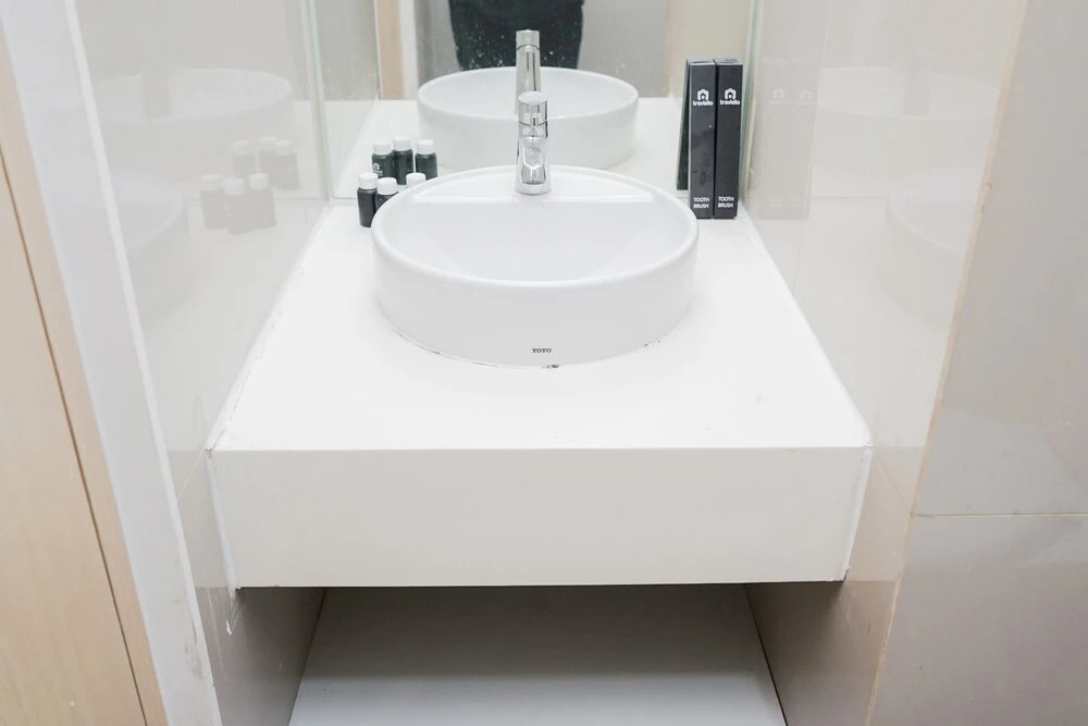 Южный Тангеранг: Clean and Tidy Studio Room at Tree Park Apartment