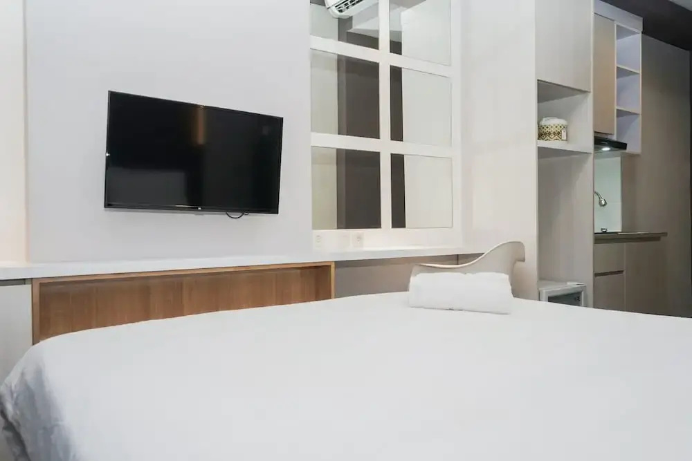 Южный Тангеранг: Clean and Tidy Studio Room at Tree Park Apartment