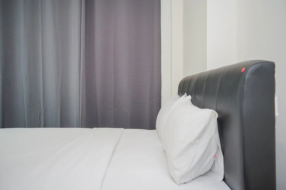 Южный Тангеранг: Spacious and Cozy 1BR at Tree Park Apartment