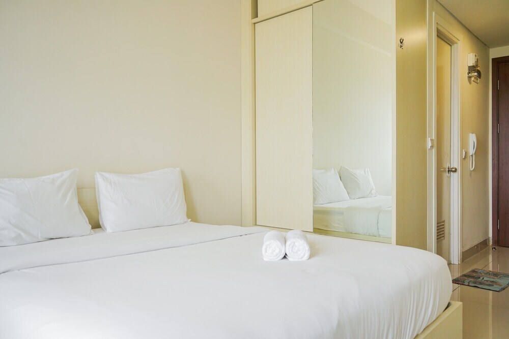 Южный Тангеранг: Best View Studio @ Parkland Avenue BSD Apartment