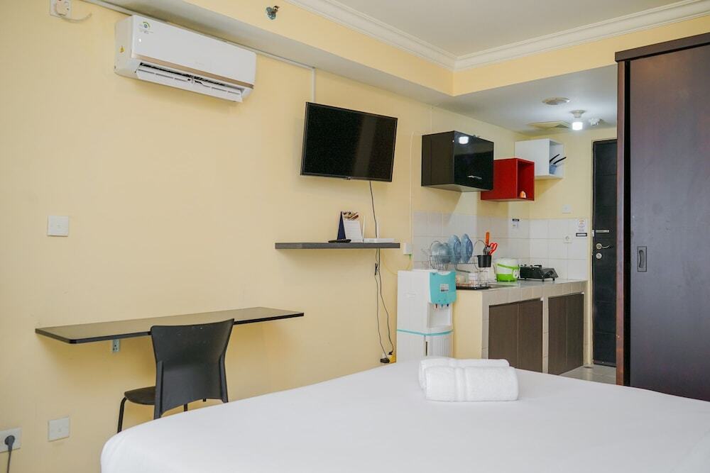 Тангеранг: Comfy and Relax Studio Apartment Great Western Resort