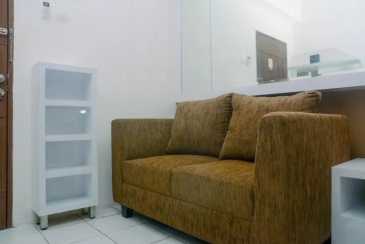 Бекаси: Best and Brand New 2BR Kemang View Apartment