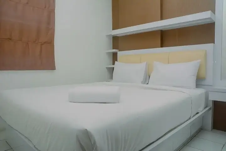 Бекаси: Best and Brand New 2BR Kemang View Apartment