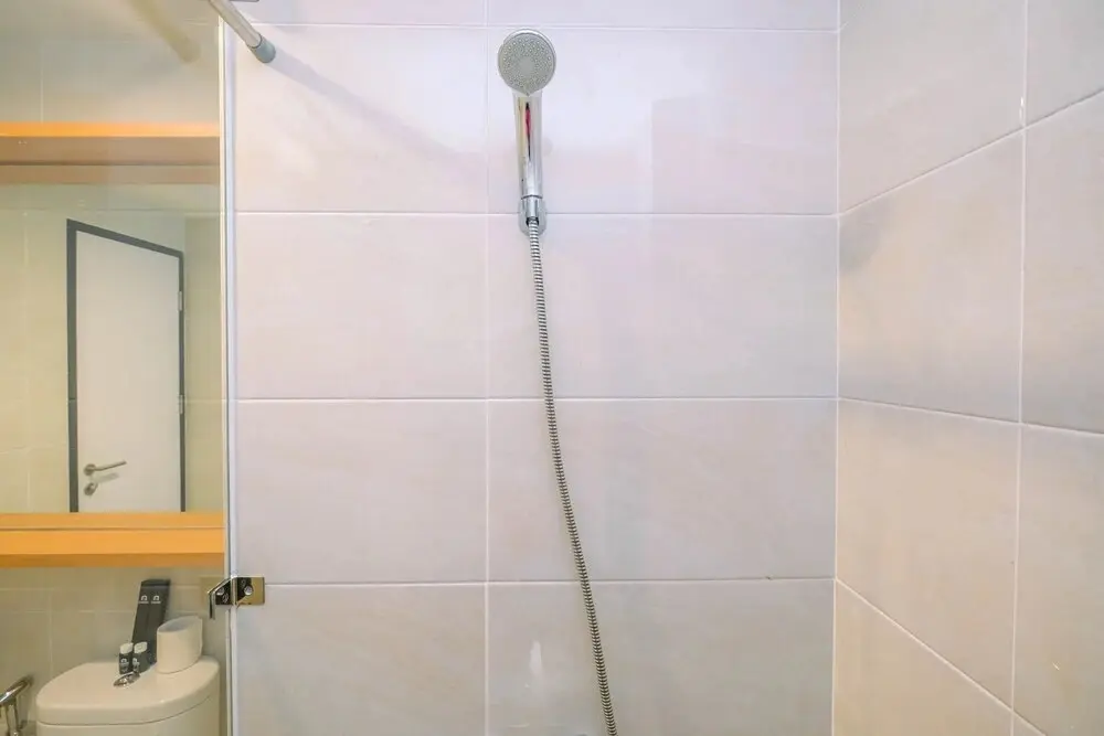 Чикаранг: Luxury 1BR Apartment with Golf View at Mustika Golf Residence