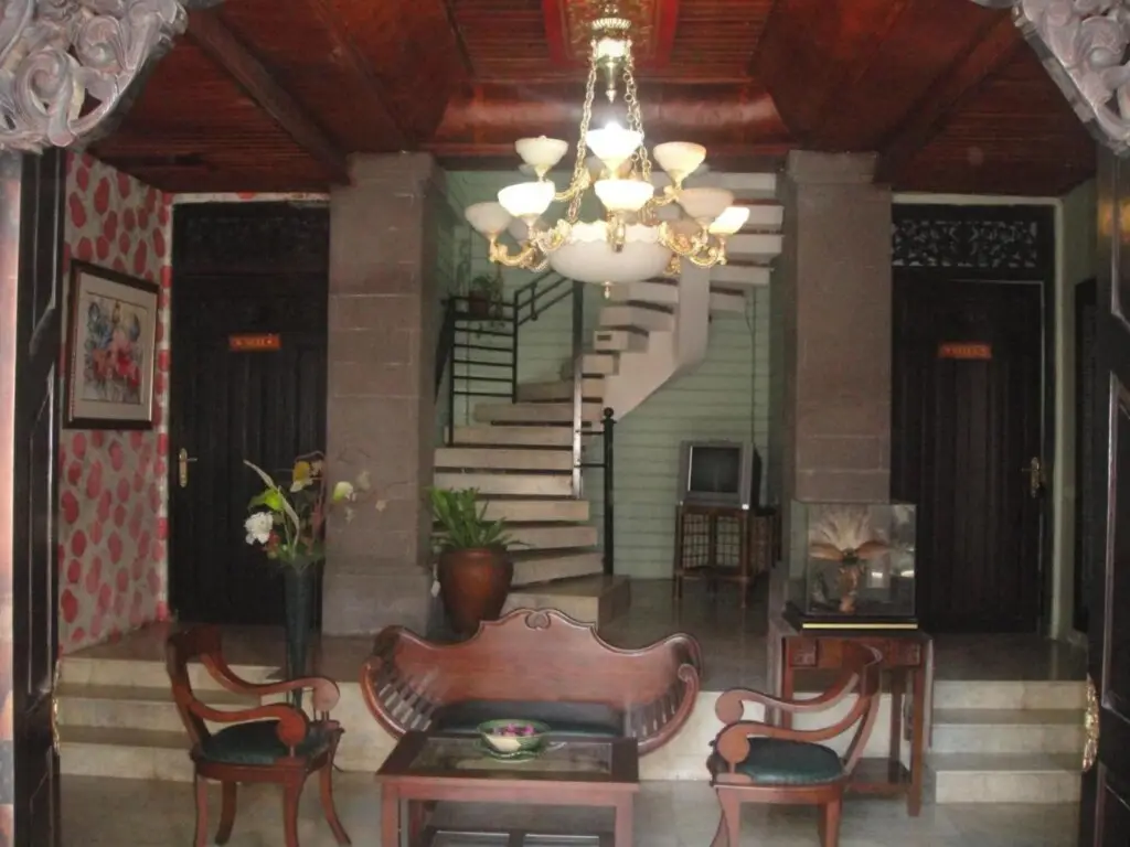 Семарапура: Klungkung Tower Hotel
