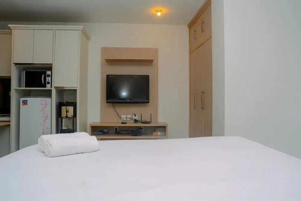 Comfortable Studio Apartment at Tamansari Semanggi — фото 1