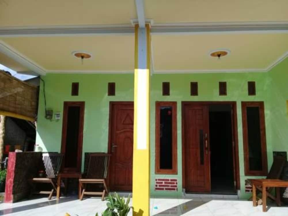Остров Менджанган: Ijen Mansjestic B&B