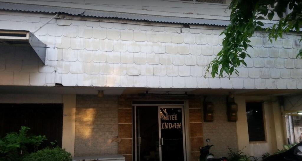 Сурабая: Hotel Indah Syariah