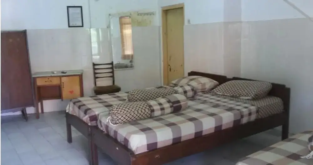 Сурабая: Hotel Indah Syariah