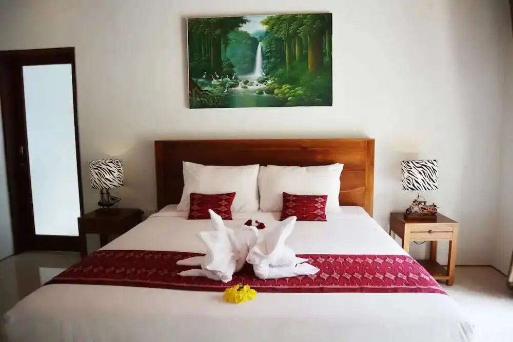 Тампак Сиринг: Pondok Yana Villa