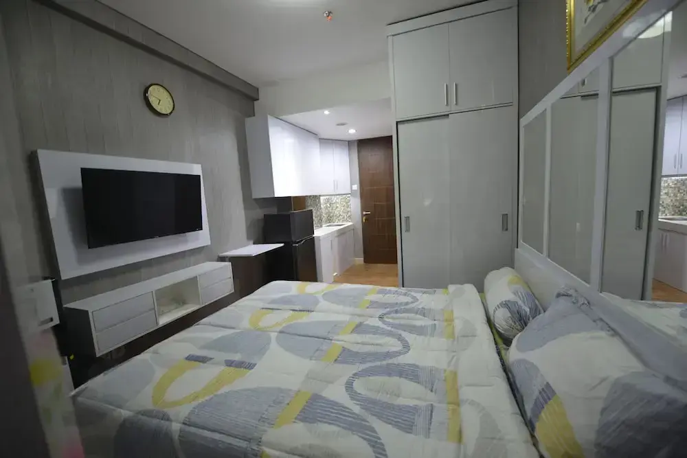 Бекаси: Full Furnished Room at Caman next to hotel