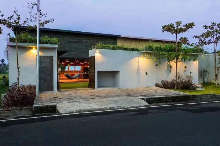 Табанан: Urban Villa - Joshua District