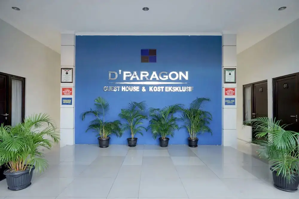 Депок: D'Paragon Flamboyan