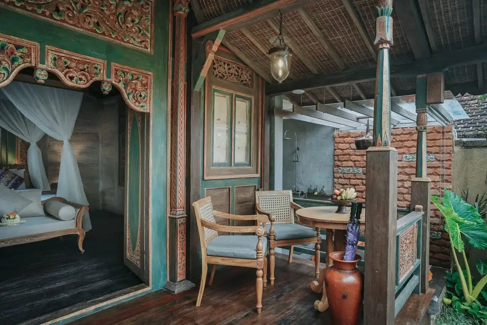 Убуд: Artist Village by Pramana Watu Kurung