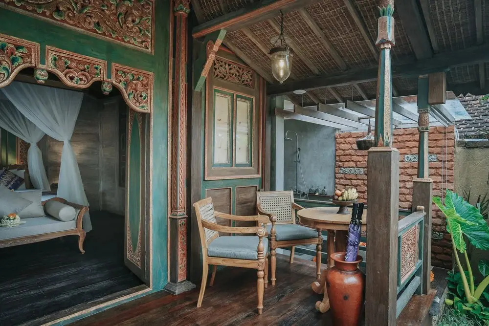 Убуд: Artist Village by Pramana Watu Kurung