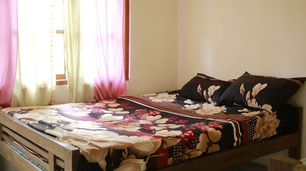 Харготирто: Homestay Jemiran