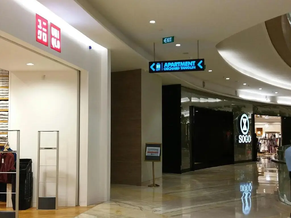 Сурабая: Tanglin Mansion Supermall Surabaya by Havana Friends