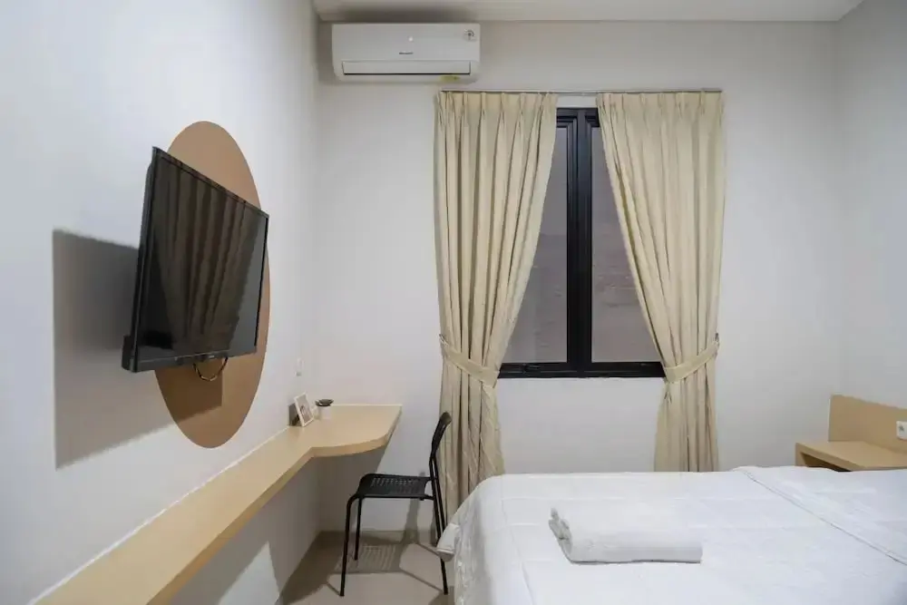 Джакарта: Cove Urooms Panglima Polim