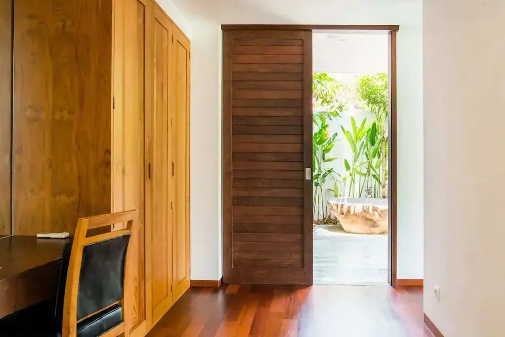 Переренан: Family Friendly Private Villa, 5 BR, Canggu w/ Staff