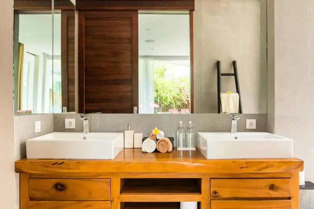 Переренан: Family Friendly Private Villa, 5 BR, Canggu w/ Staff