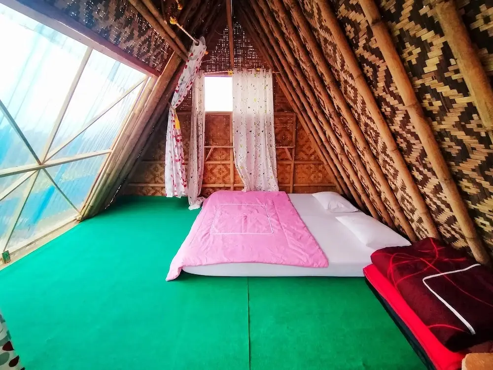Сореанг: Glamping Ciwidey Argapuri
