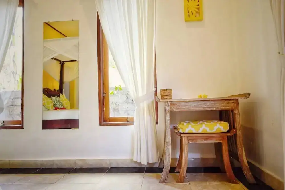 Пурвакерти: Kirana Homestay - Sunshine Bungalow