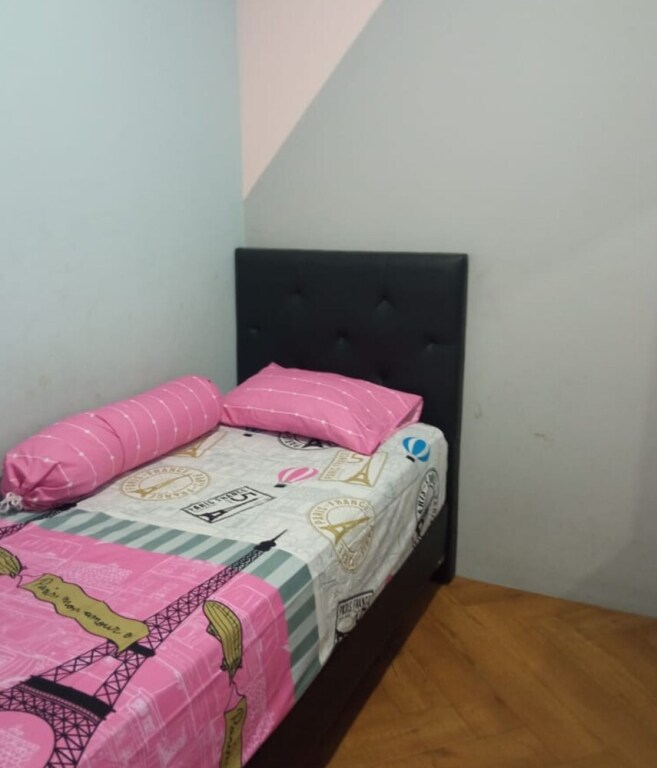 Джакарта: Dea Rooms