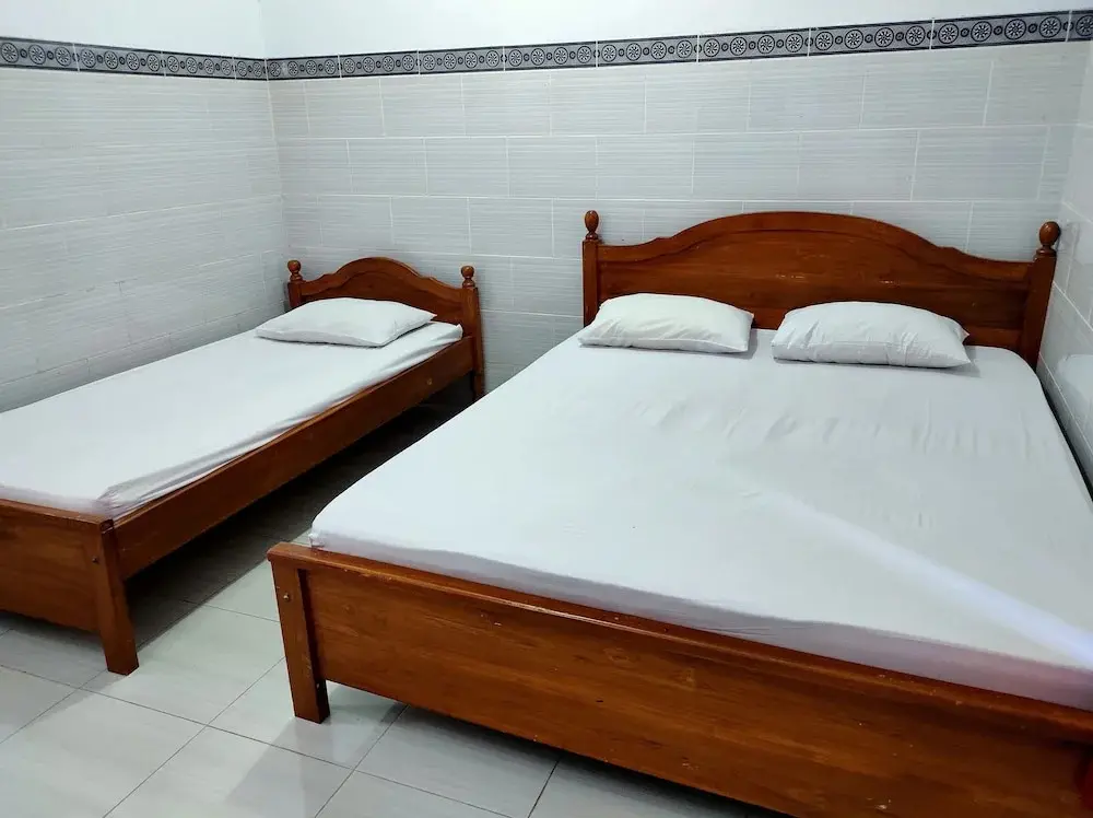 Караганьяр: Hotel Keluarga Mekar Jaya Syariah Near UNS Solo