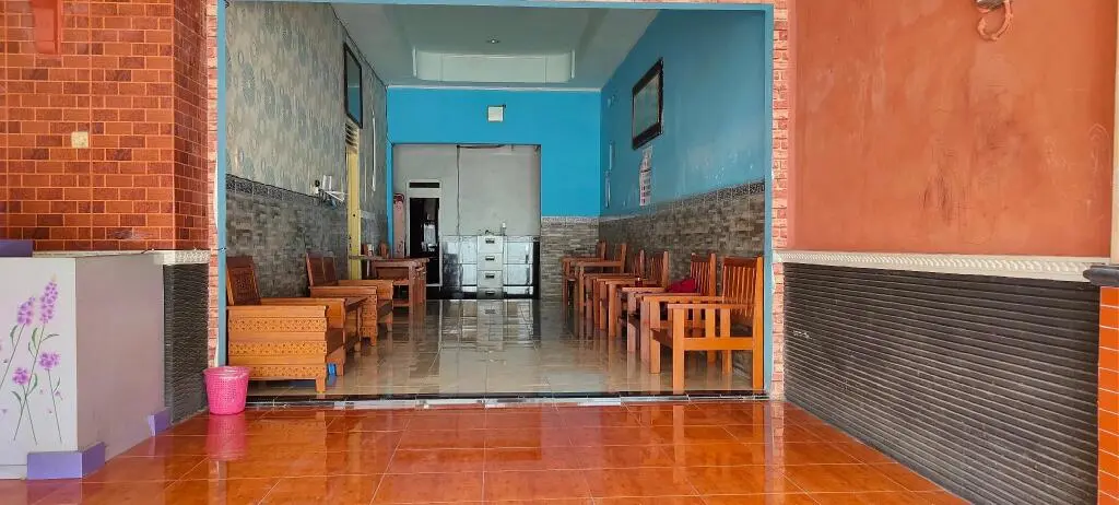 Караганьяр: Hotel Keluarga Mekar Jaya Syariah Near UNS Solo