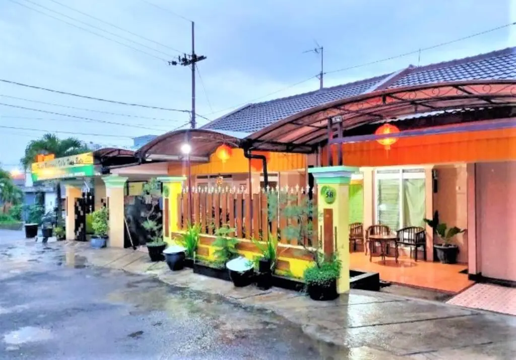 Бату: Kasuari Inn Jatimpark