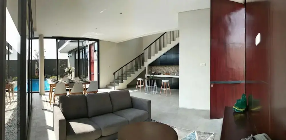 Бату: Group Villa Luxury