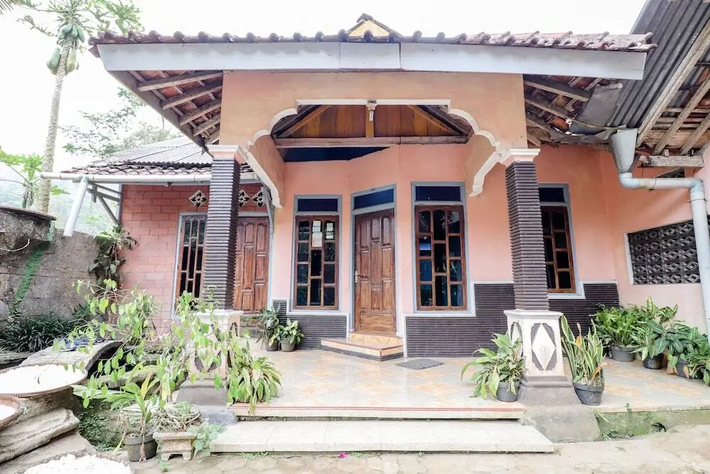 Пагерхарджо: Helendami Homestay