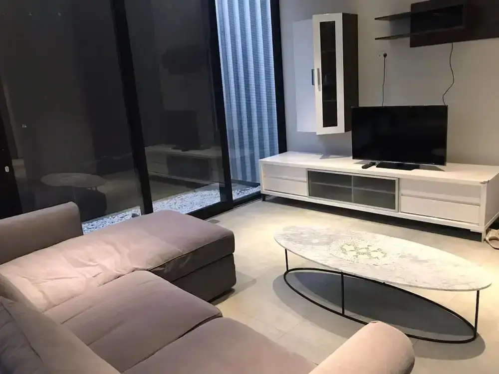 Бату: Villa Evan Batu