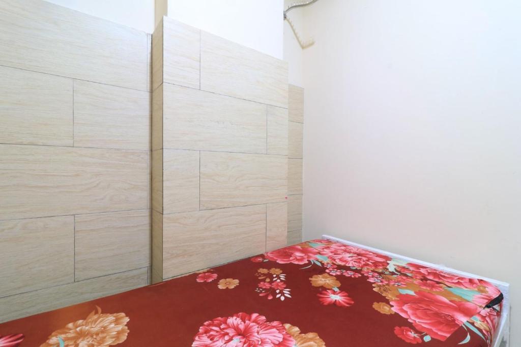 Джакарта: Eiffel Residence Tarakan - Female Only