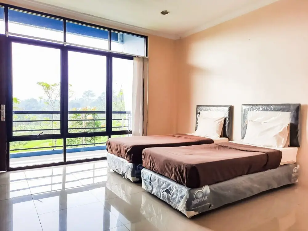 Сизаруа: REVIVE Puncak Grand Smesco Hills Edufarm