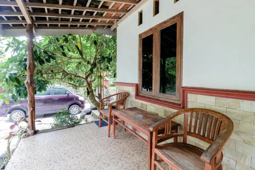 Вoнoсари: Rock Garden Homestay & Resto