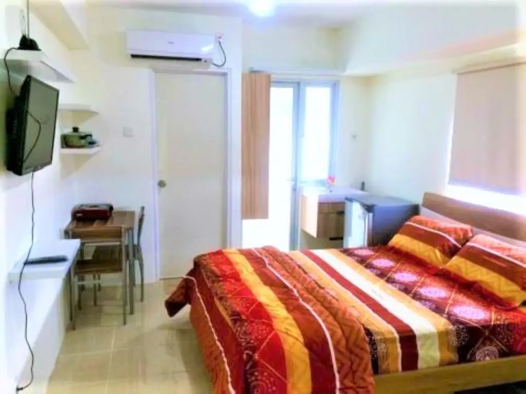 Сурабая: Apartement Educity Tower Y-P-H By Prafi